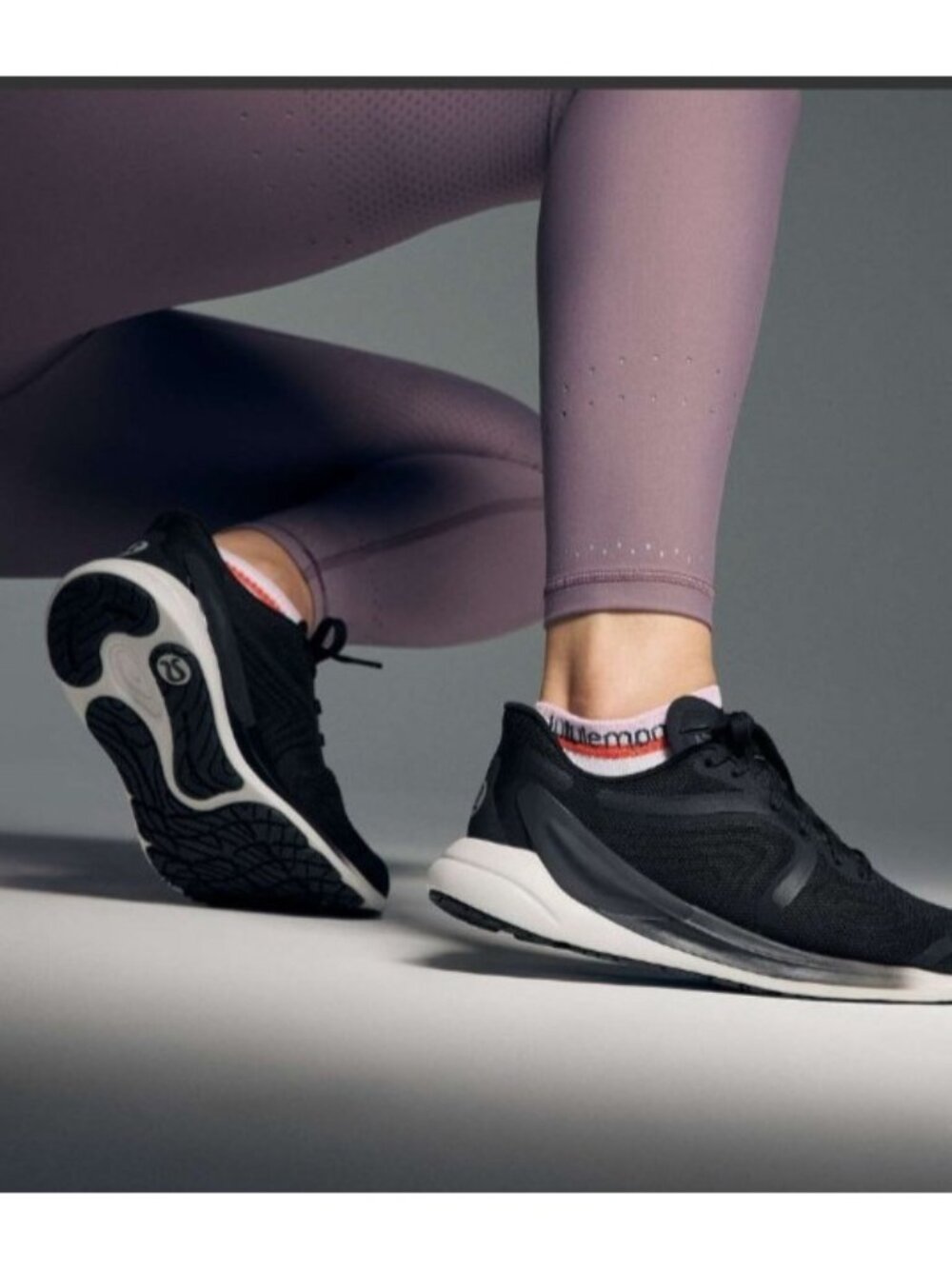 Lululemon Blissfeel Run Sneakers Women’s 8.5 Black White Running Athletic Shoes